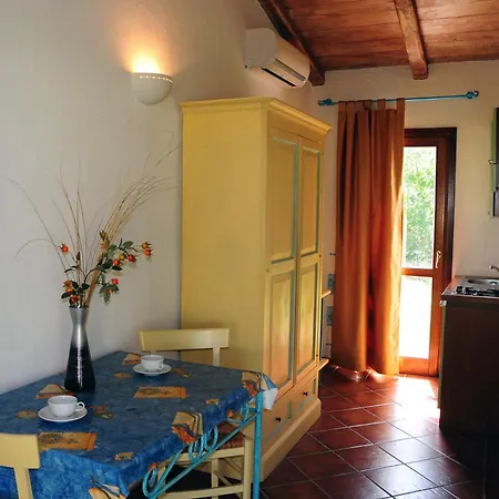 Lägenhetshotell Le Tre Querce San Teodoro (Sardinia)