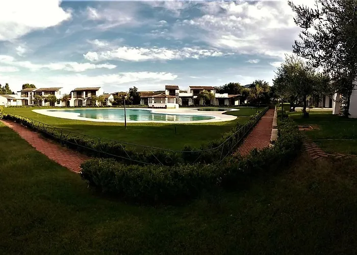 Le Tre Querce Aparthotel 3*